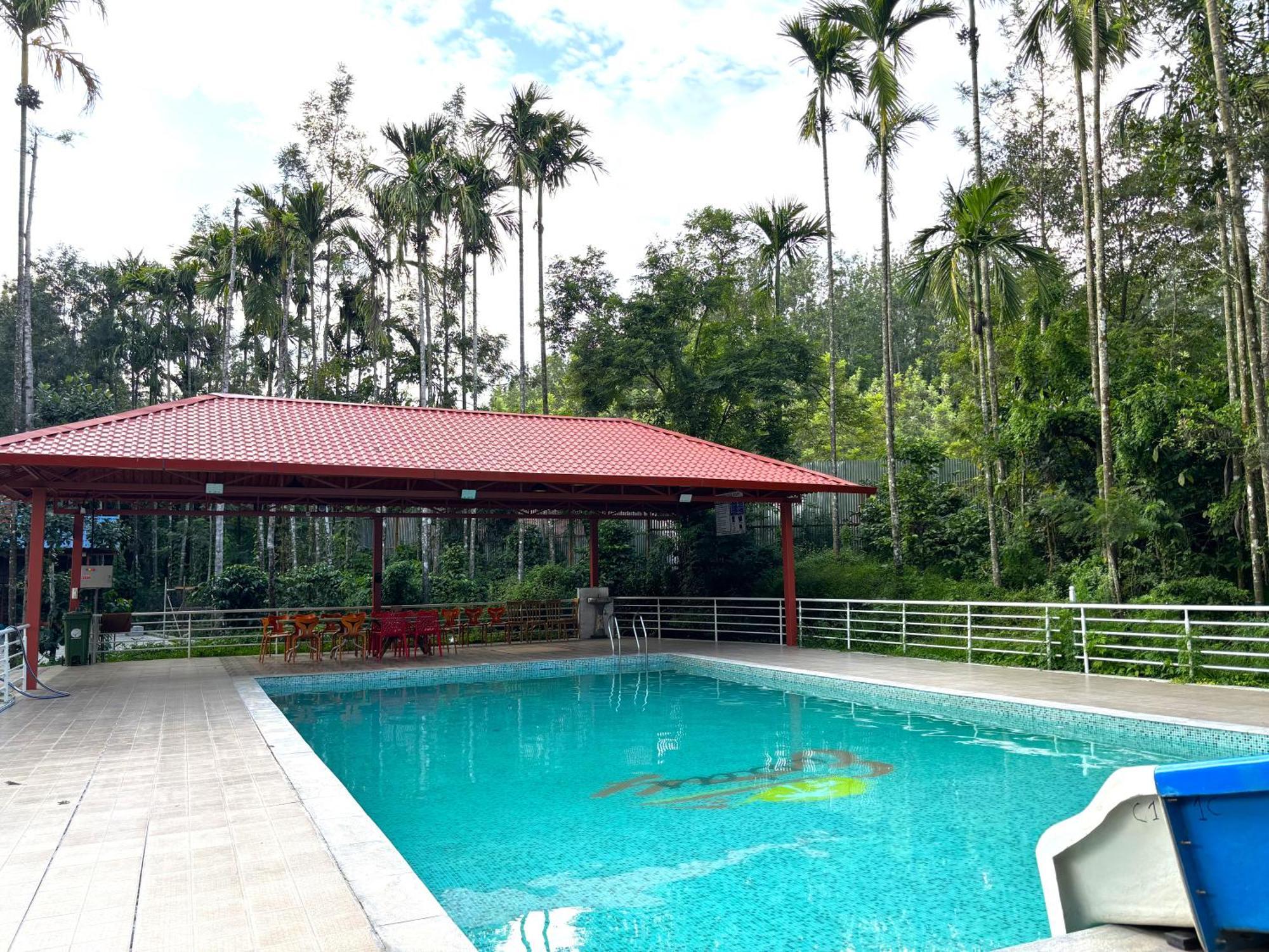 Ecstasy Tent Stay With Swimming Pool & Common Washroom Chikmagalūr Esterno foto