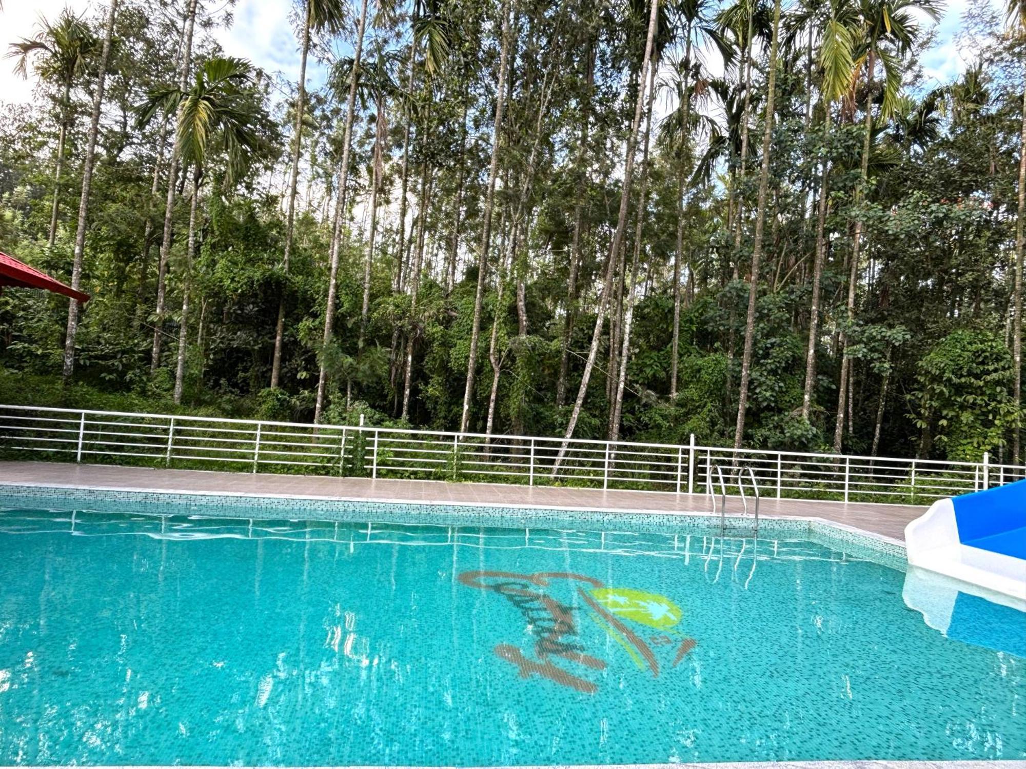 Ecstasy Tent Stay With Swimming Pool & Common Washroom Chikmagalūr Esterno foto